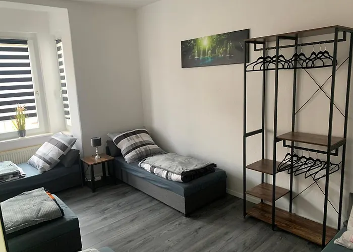 Voll Ausgestattetes Gruppenapartment Bis 6 Personen Nr 5 * Magdeburg